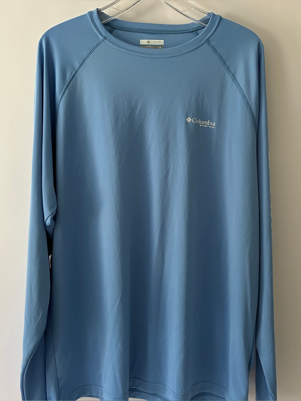Columbia Omni-Shade Crewneck Pullover Shirt Men's Size Large Blue Long Sleeve